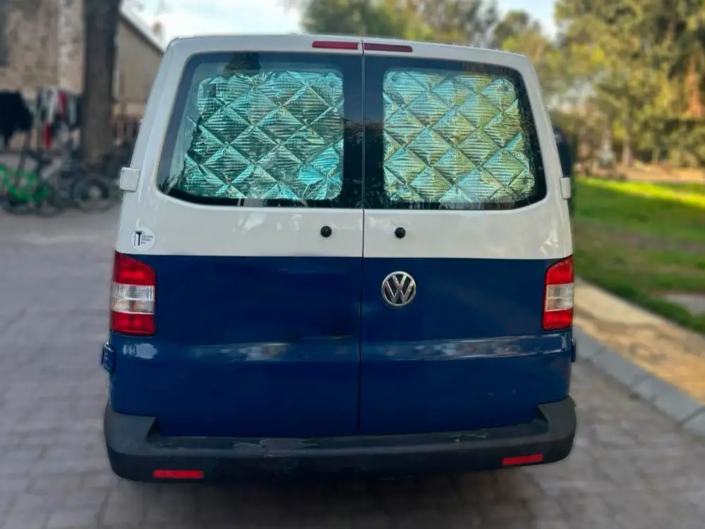 VOLKSWAGEN transporter