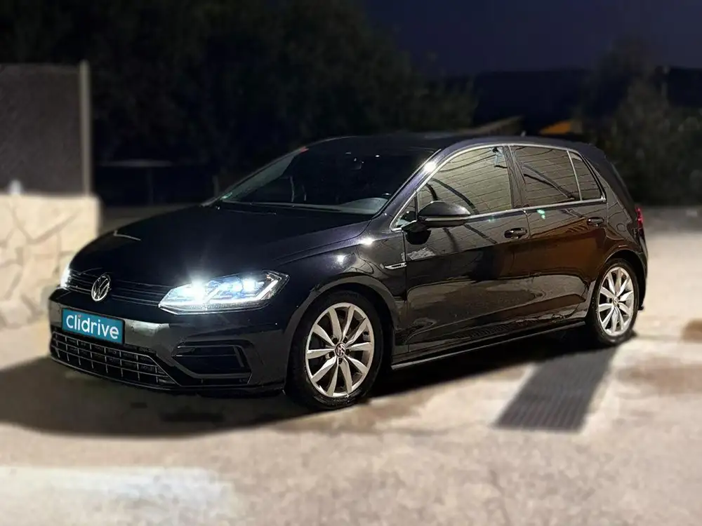 VOLKSWAGEN golf