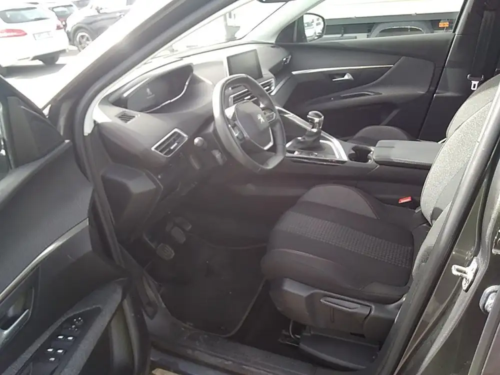 PEUGEOT 3008 - Foto 7 | Clidrive