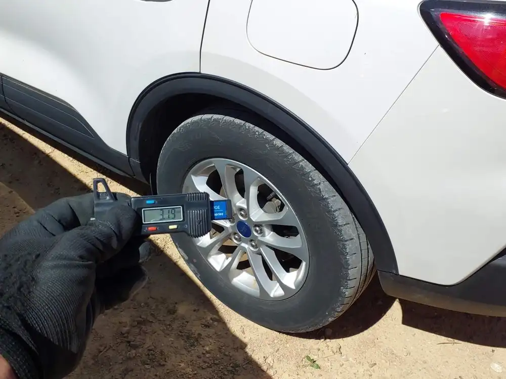 FORD kuga - Foto 12 | Clidrive