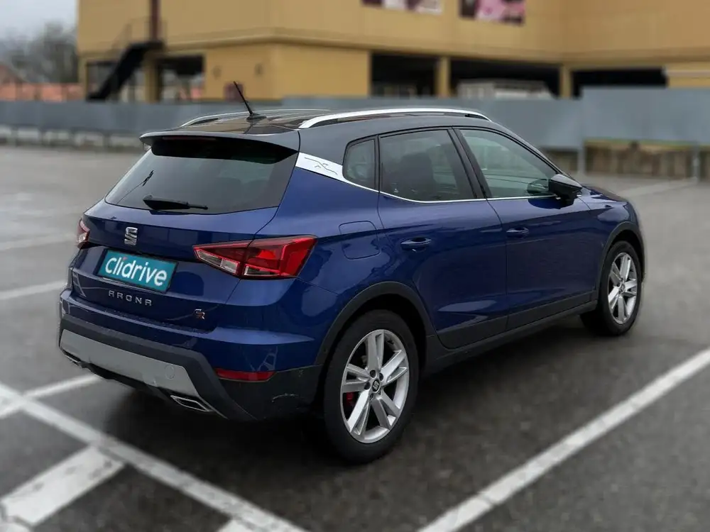 SEAT arona
