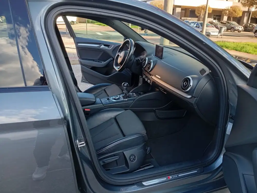 Sedan 2.0 TDI clean d 150CV S tro S line