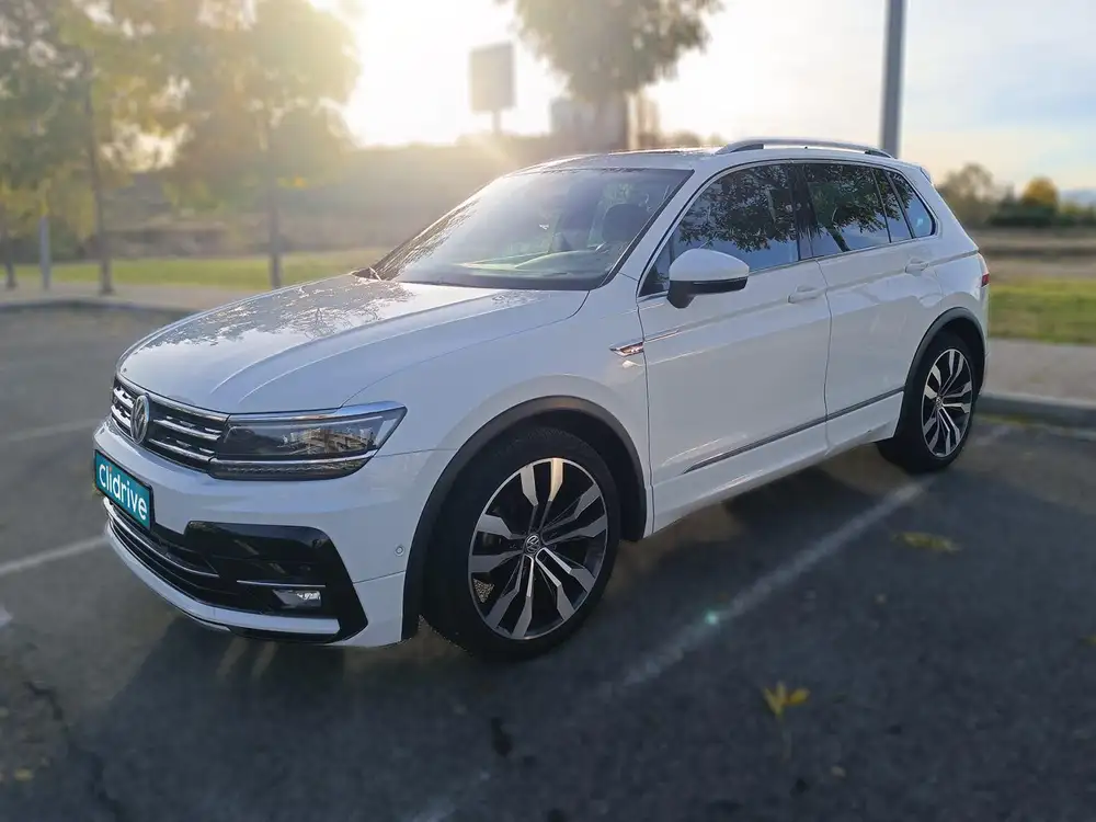 VOLKSWAGEN tiguan