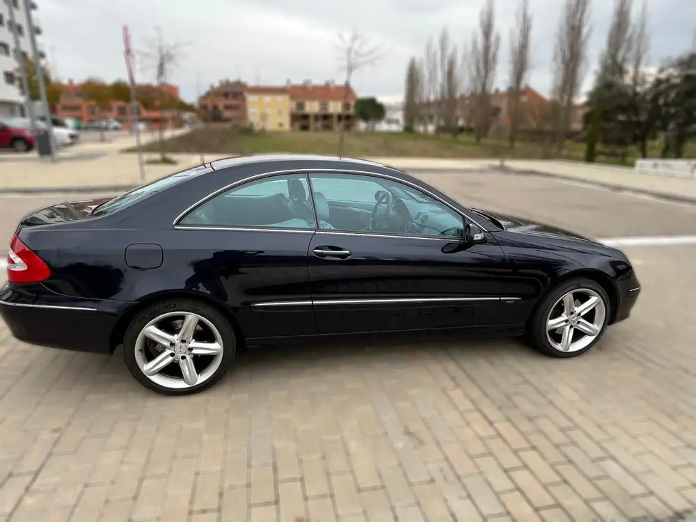 MERCEDES clase clk