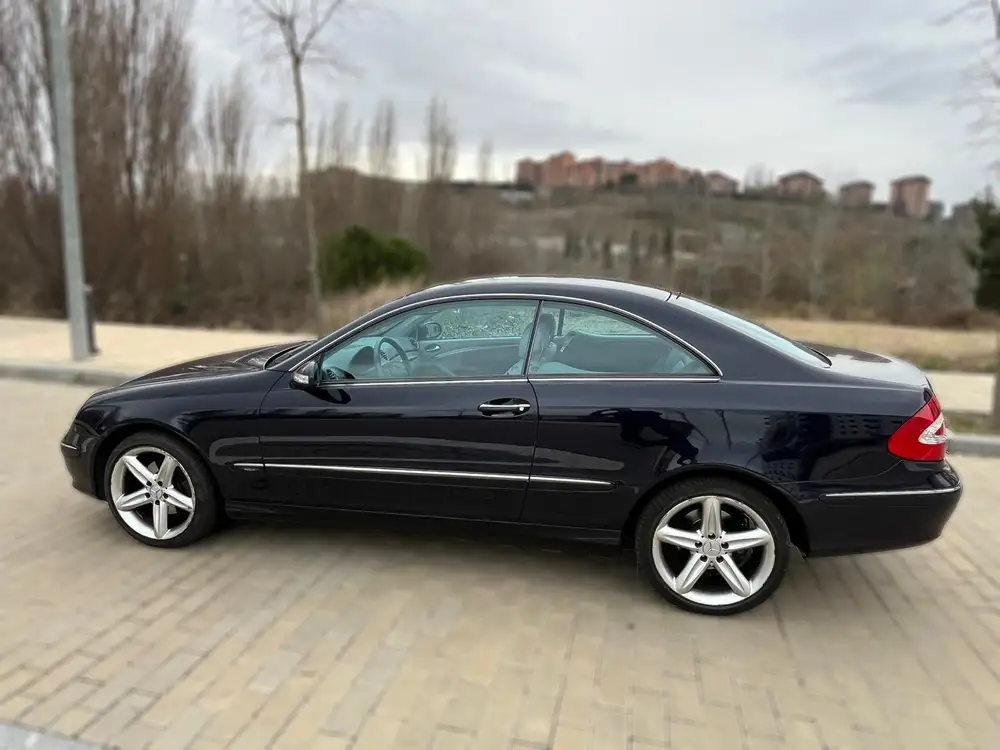 MERCEDES clase clk