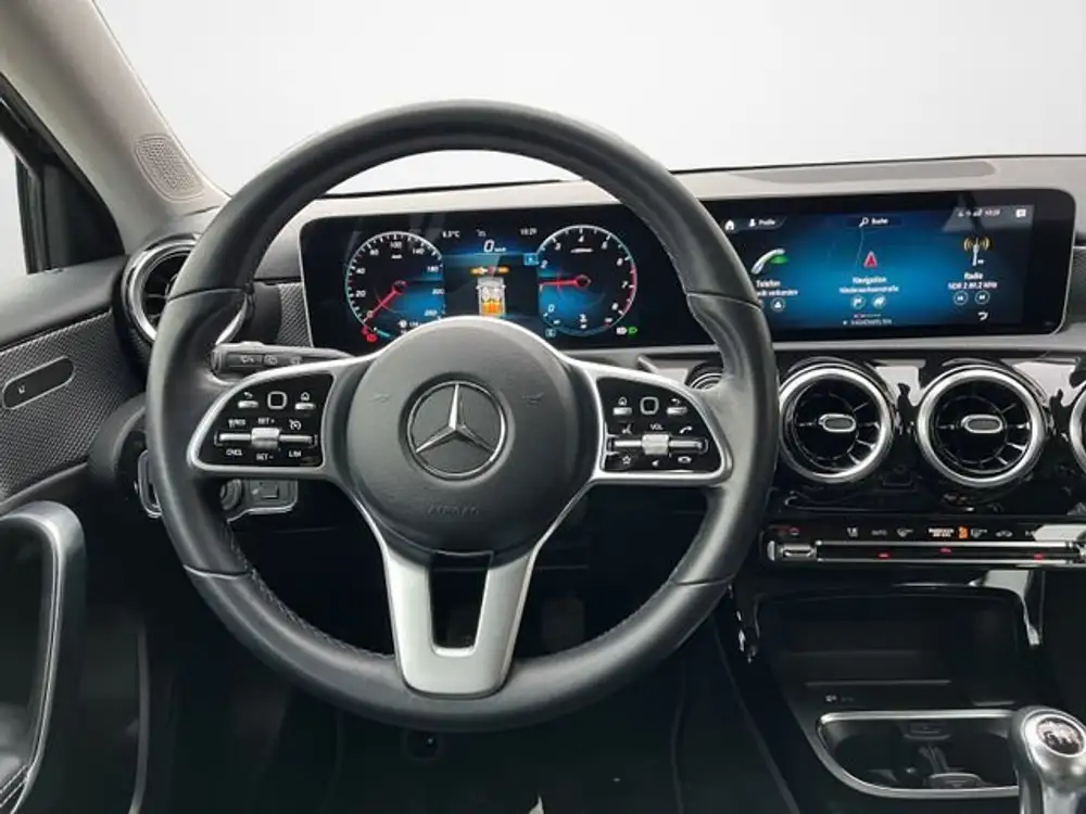 MERCEDES clase a - Foto 9 | Clidrive