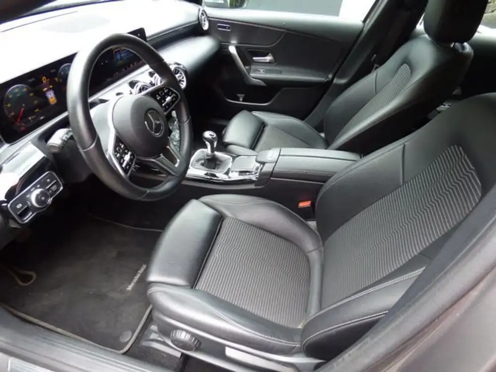 MERCEDES clase a - Foto 11 | Clidrive