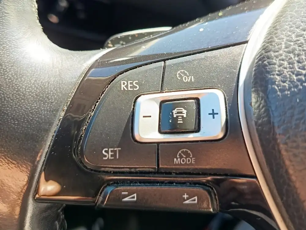 VOLKSWAGEN passat - Foto 7 | Clidrive