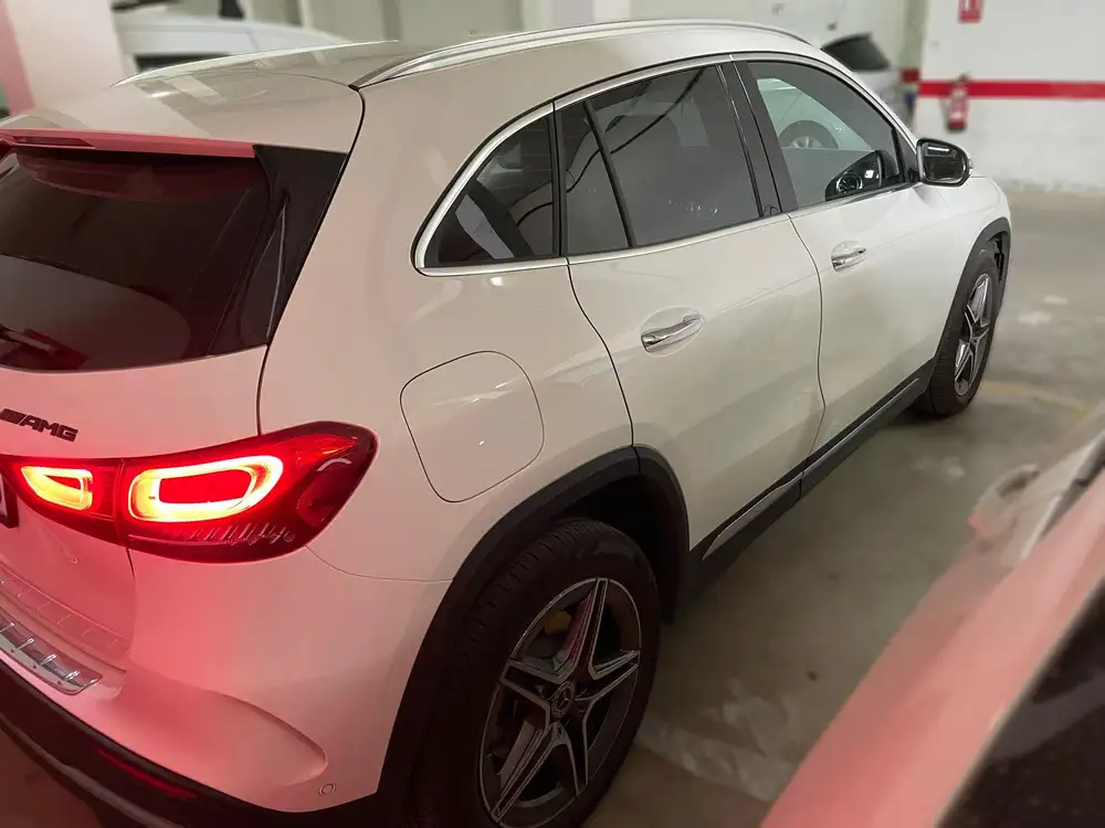 MERCEDES gla