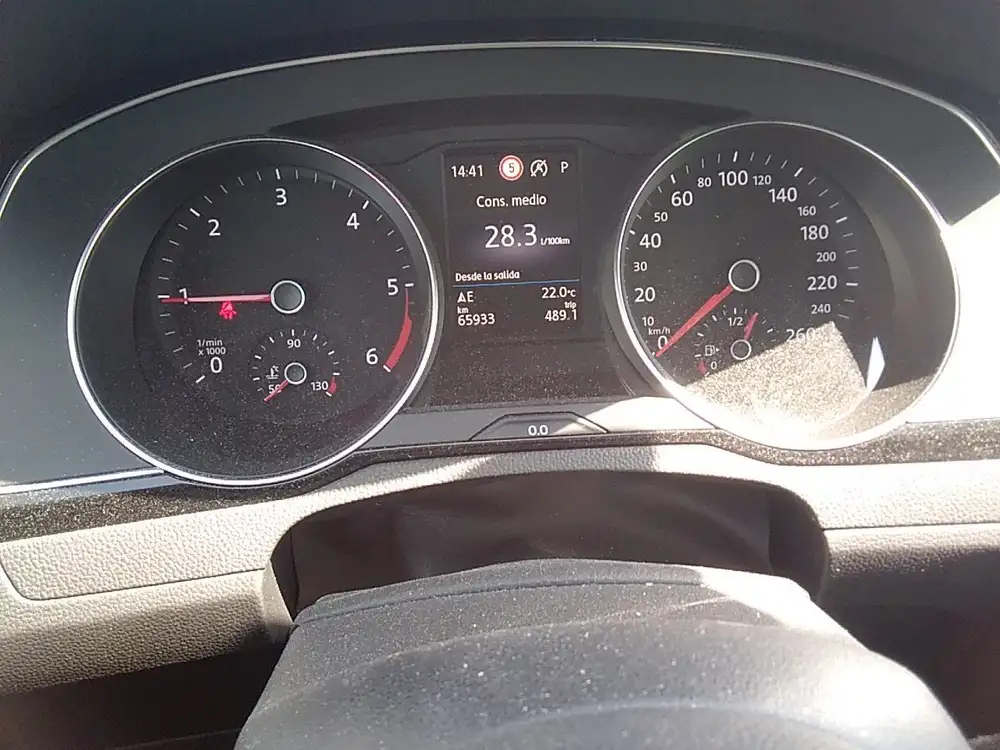 VOLKSWAGEN passat - Foto 9 | Clidrive