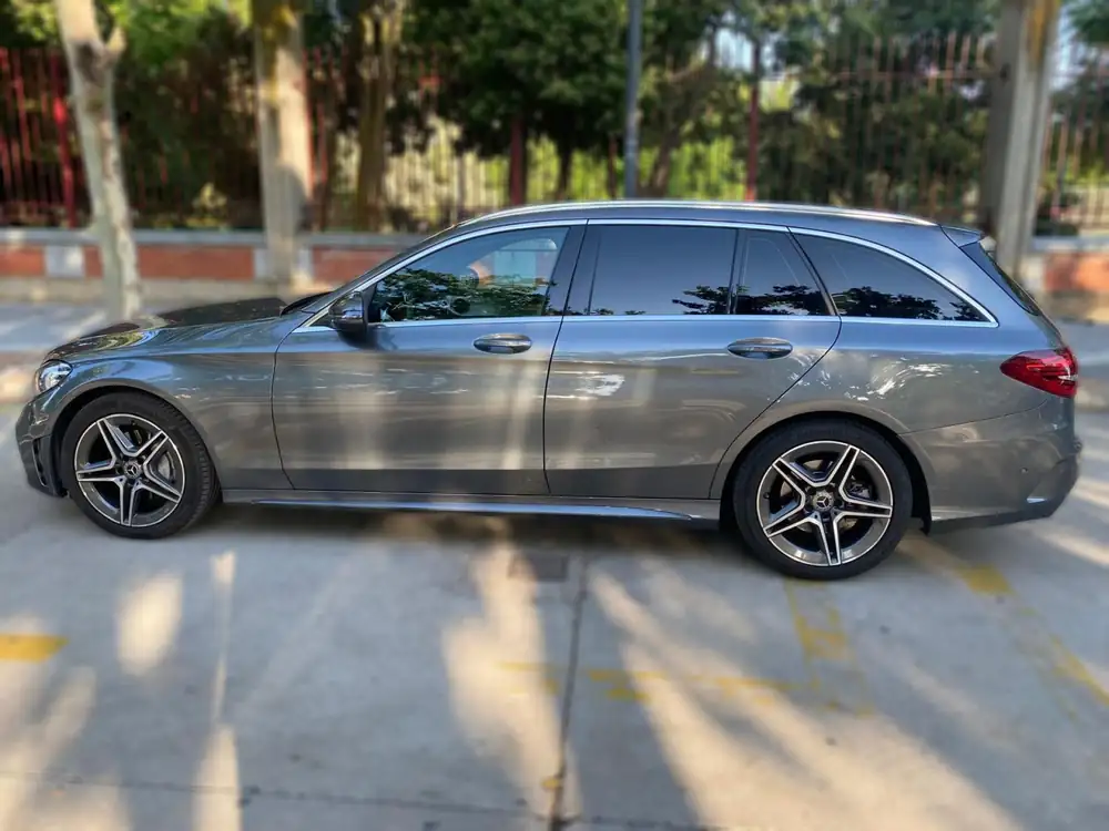 MERCEDES clase c