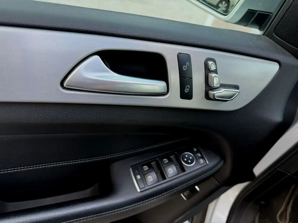 MERCEDES gle