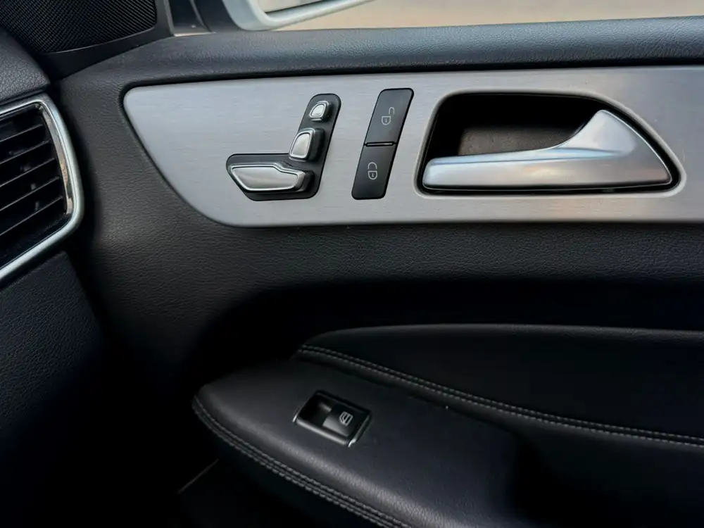 MERCEDES gle