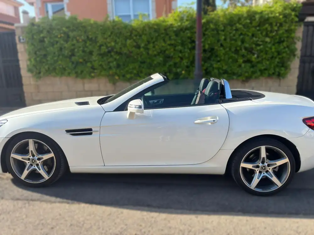 MERCEDES slc