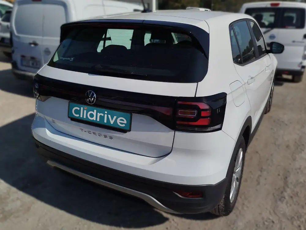 VOLKSWAGEN t-cross