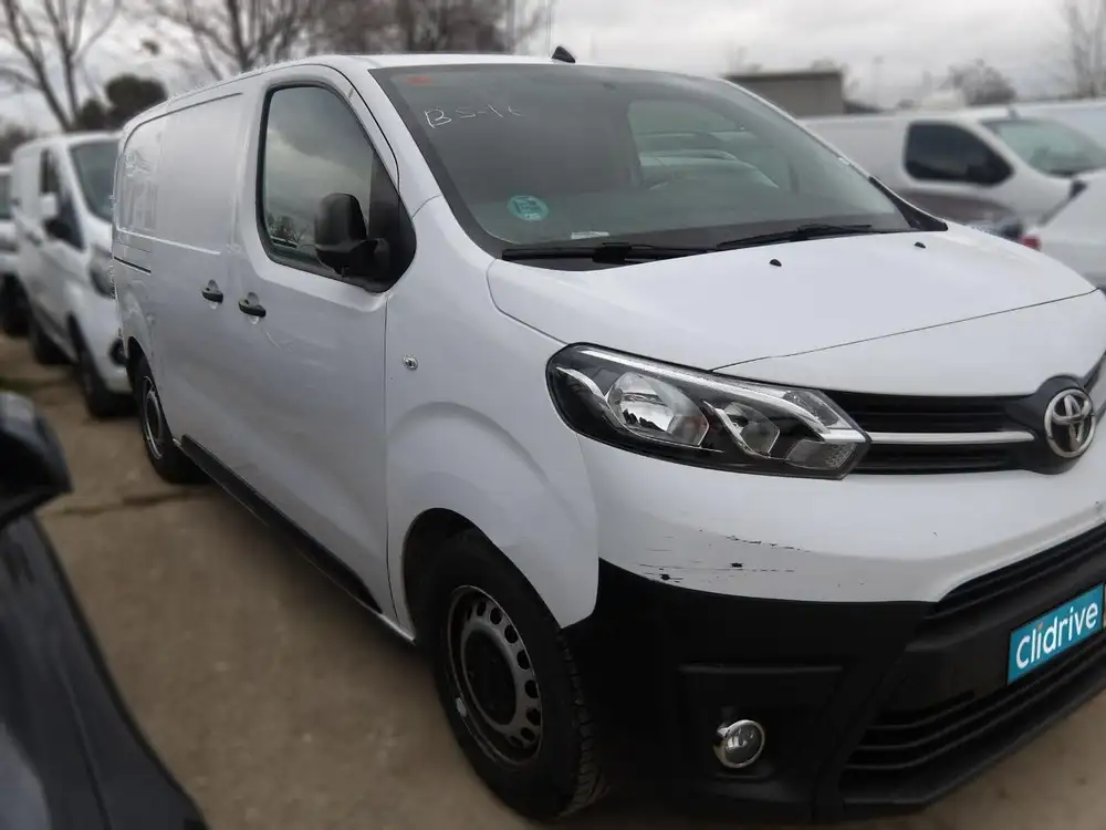 TOYOTA proace