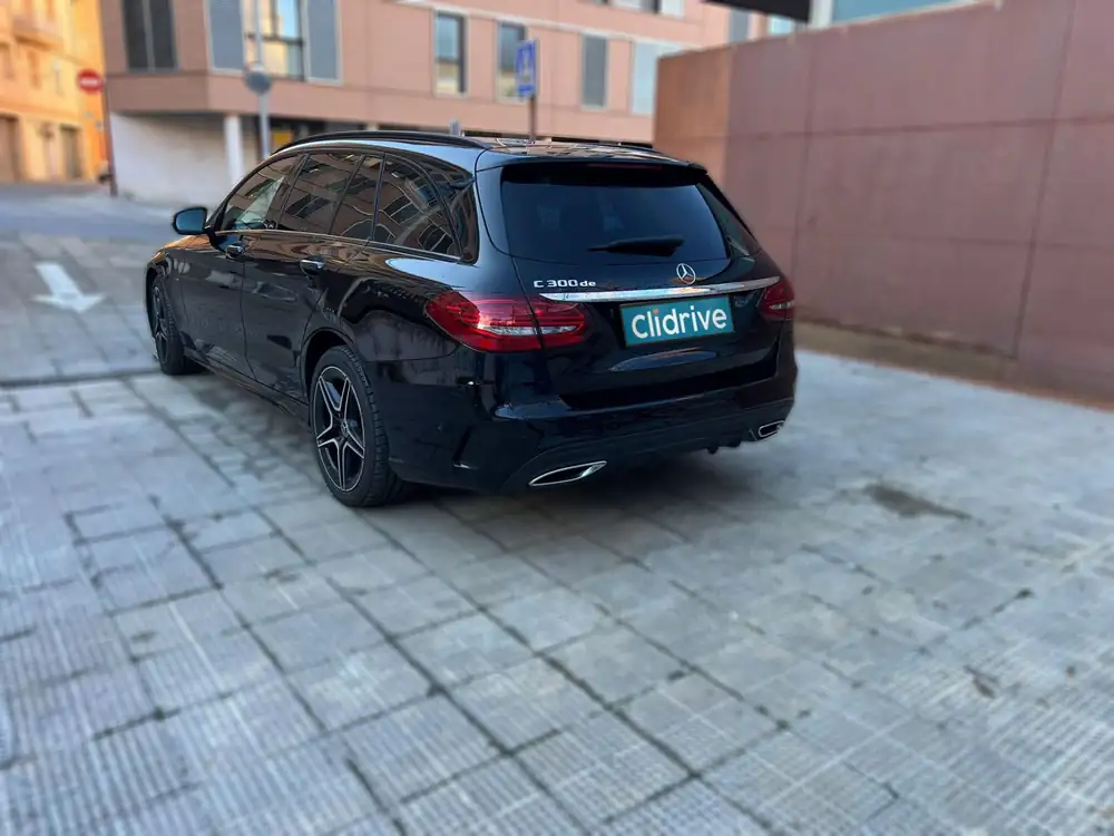 MERCEDES clase c