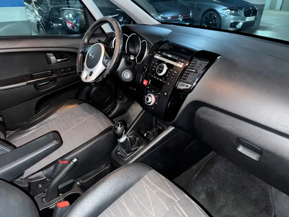 1.6 CRDi VGT Emotion