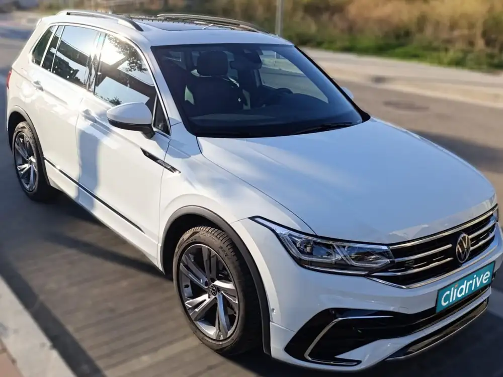 VOLKSWAGEN tiguan