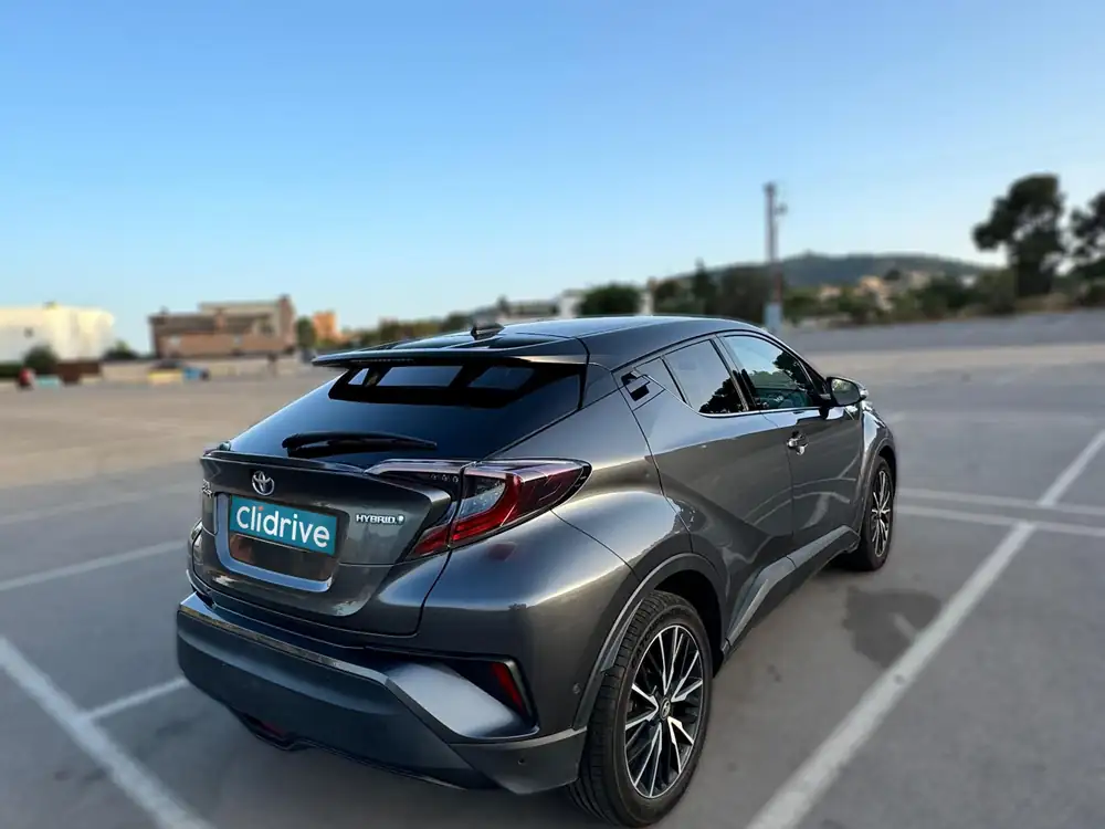 TOYOTA c-hr