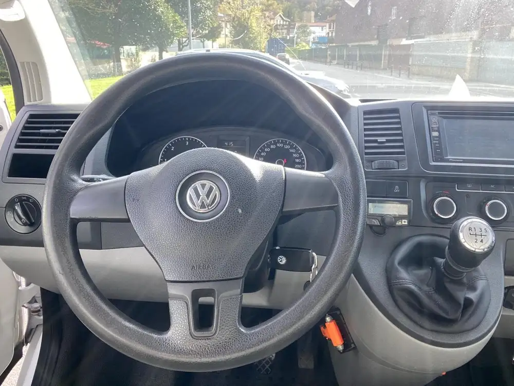 VOLKSWAGEN transporter