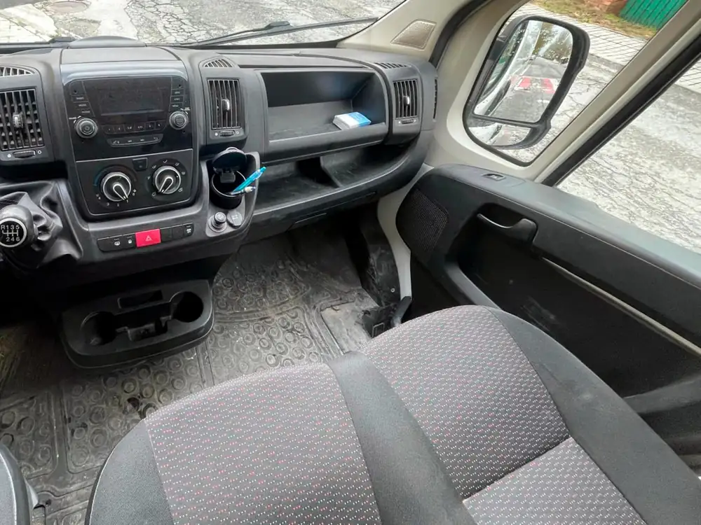 PEUGEOT boxer