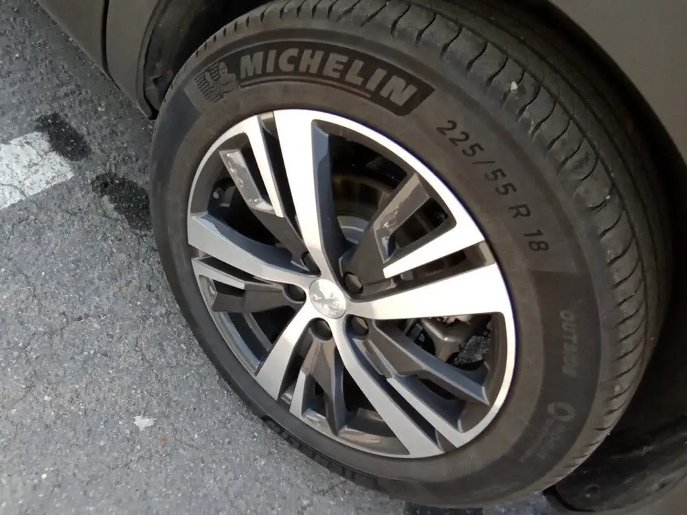 PEUGEOT 3008 - Foto 15 | Clidrive