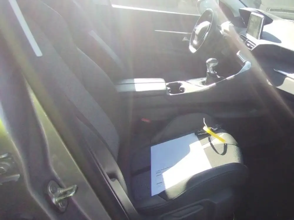 PEUGEOT 3008 - Foto 9 | Clidrive