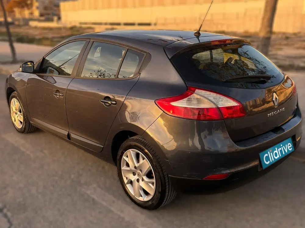 RENAULT megane