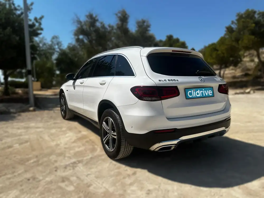 MERCEDES glc