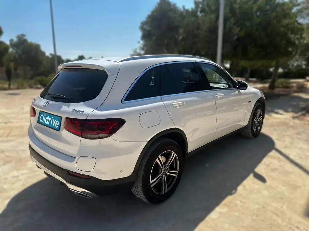 MERCEDES glc