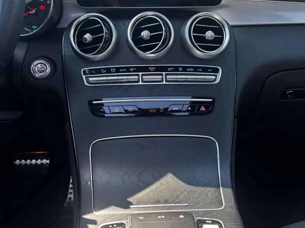 MERCEDES glc