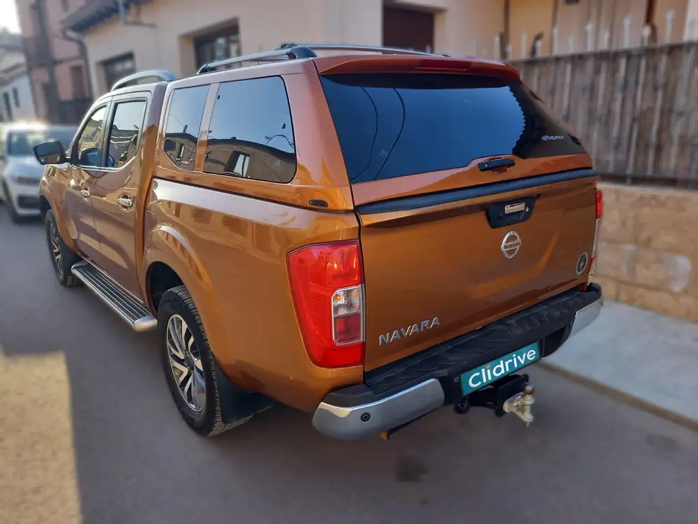 NISSAN navara