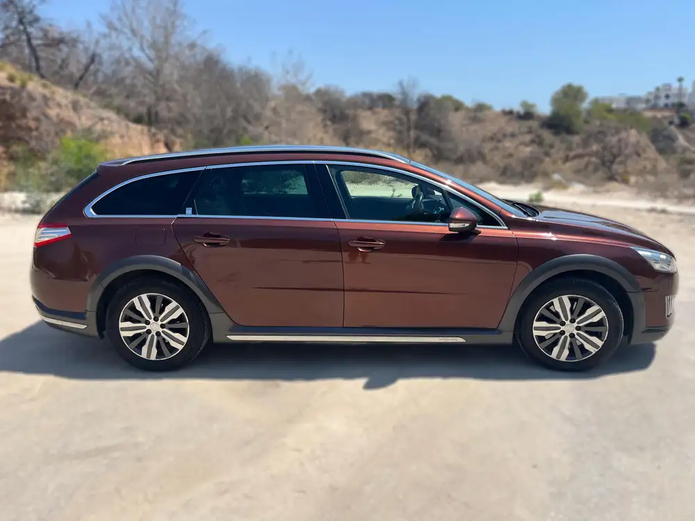 RXH Full Hybrid Diésel 200CV