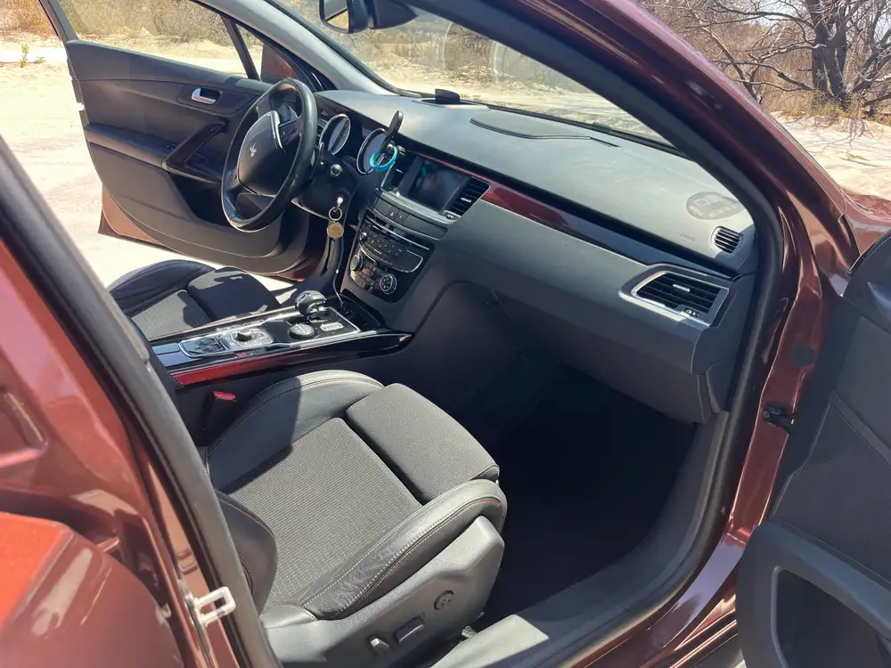 RXH Full Hybrid Diésel 200CV