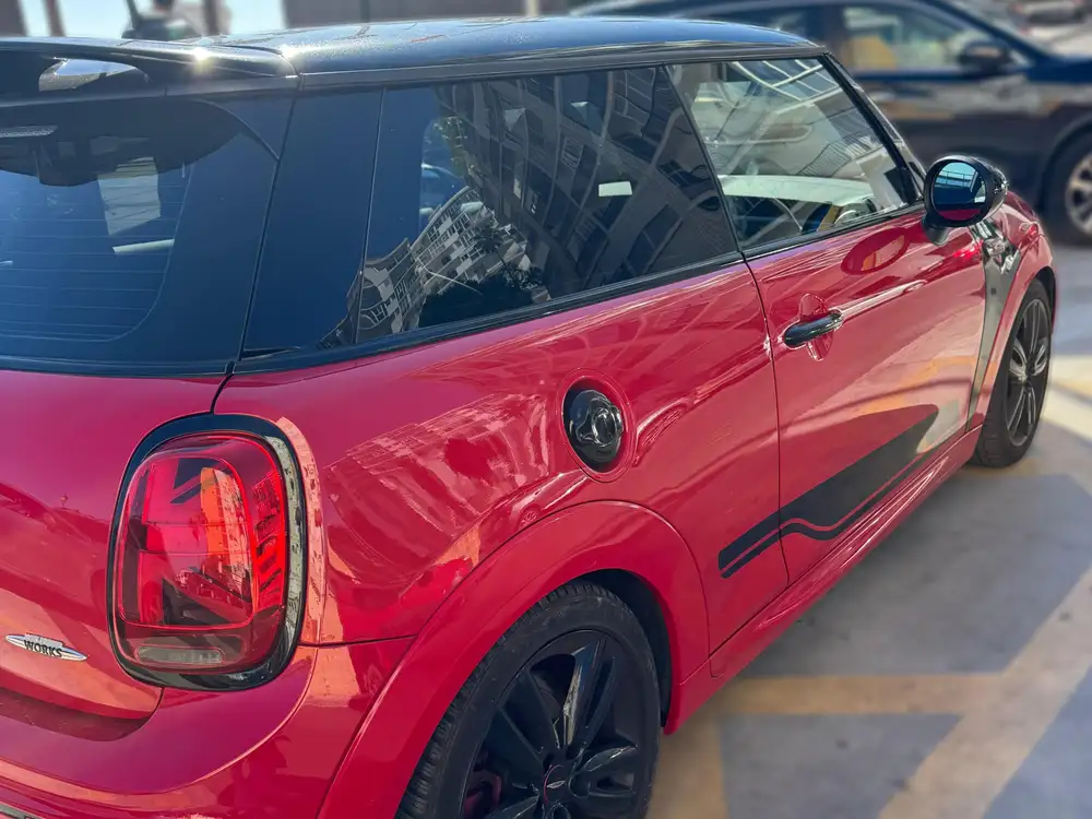 MINI mini