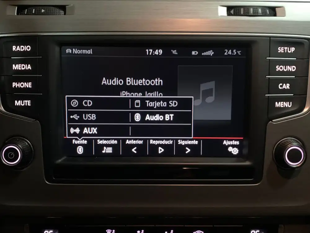 VOLKSWAGEN golf