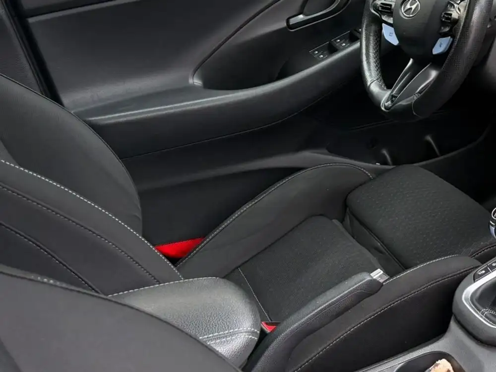 HYUNDAI i30 - Foto 9 | Clidrive