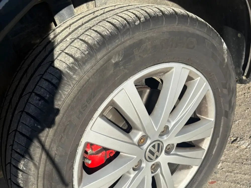 VOLKSWAGEN caravelle