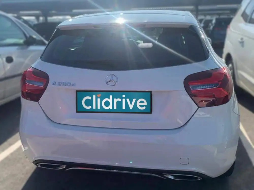 MERCEDES clase a - Foto 3 | Clidrive
