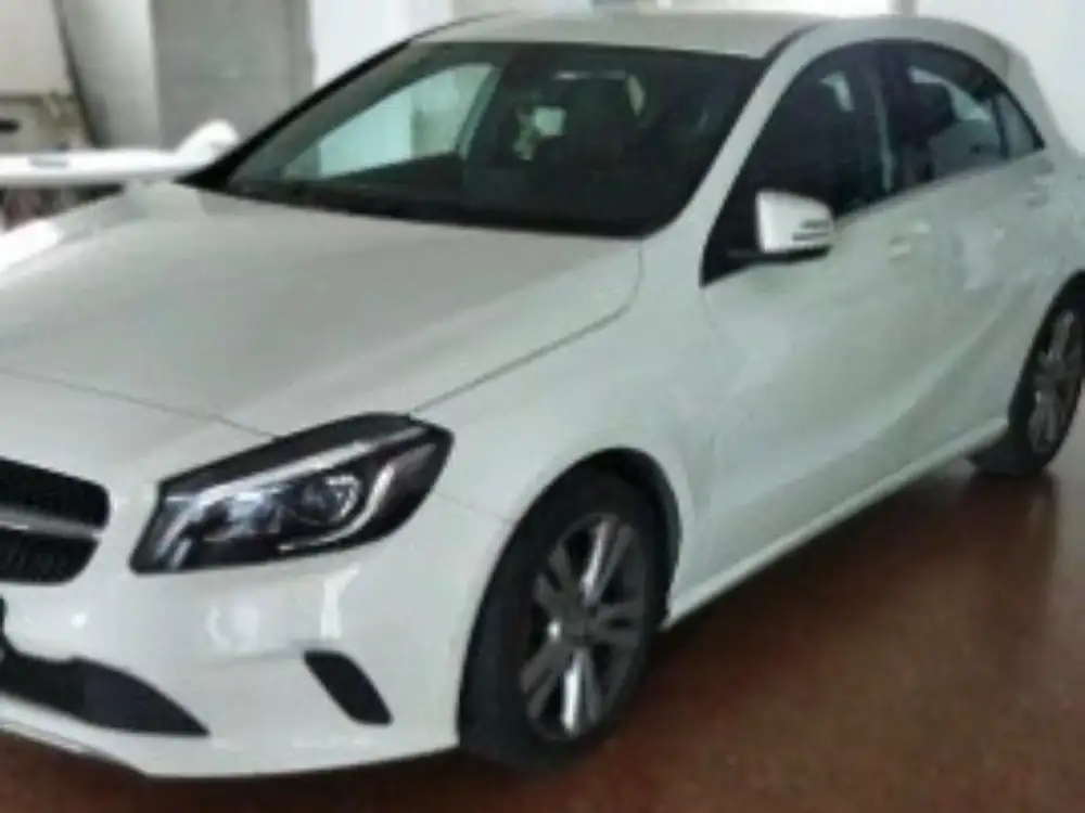 MERCEDES clase a - Foto 4 | Clidrive