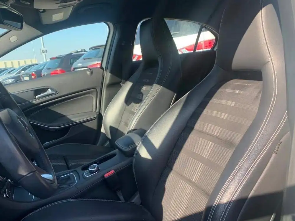 MERCEDES clase a - Foto 8 | Clidrive