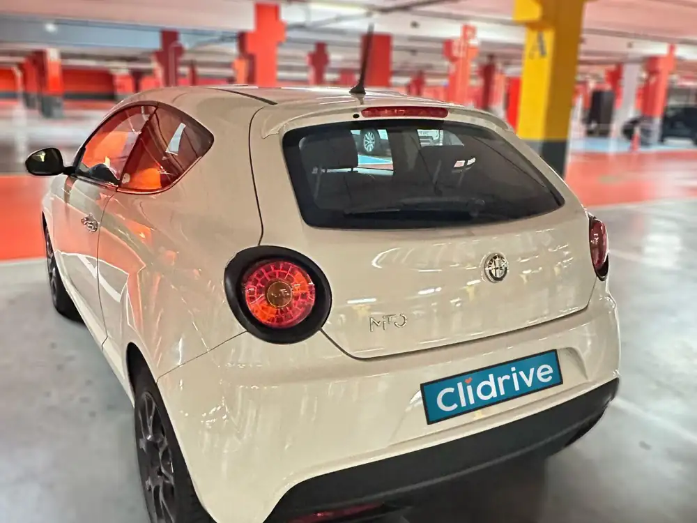ALFA ROMEO mito