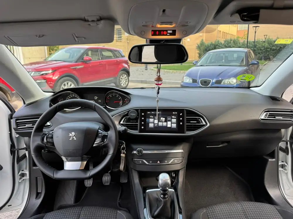 Allure 1.2 PureTech 96KW 130CV SS