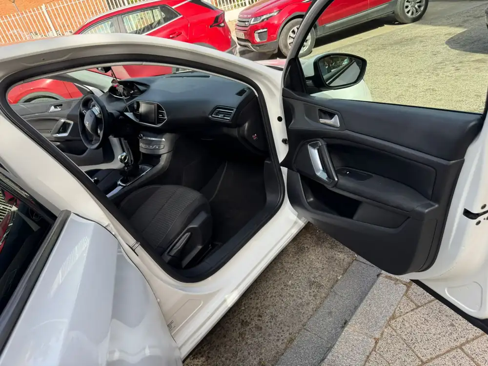 Allure 1.2 PureTech 96KW 130CV SS