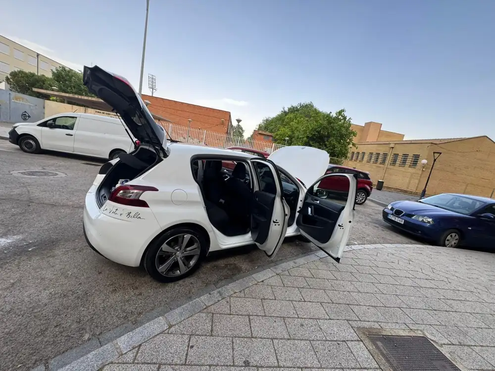 Allure 1.2 PureTech 96KW 130CV SS