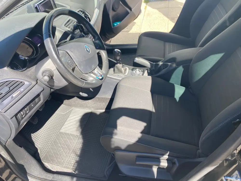 RENAULT megane - Foto 6 | Clidrive