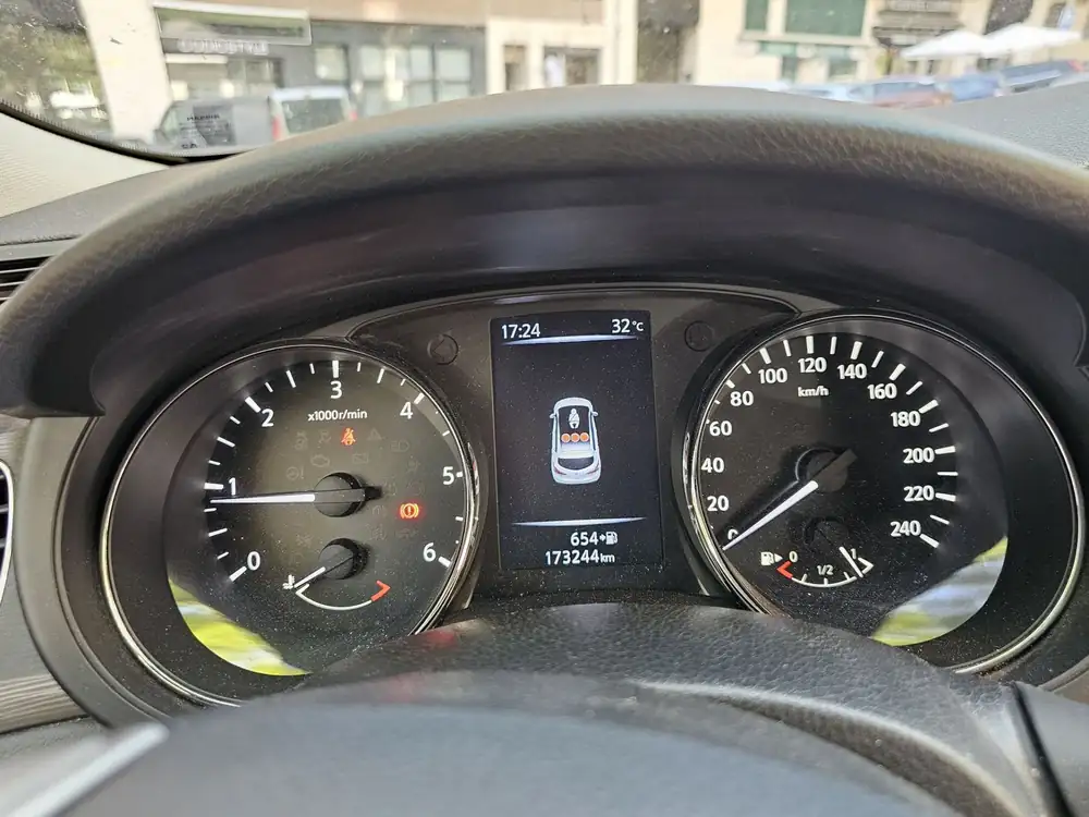 NISSAN pulsar