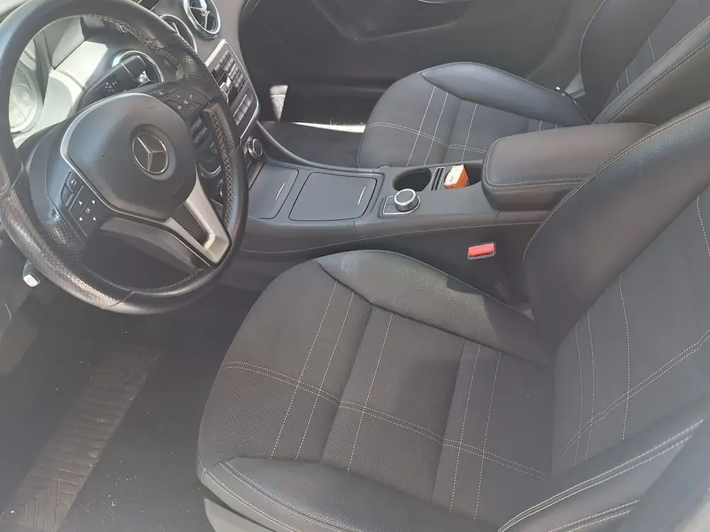 MERCEDES clase a