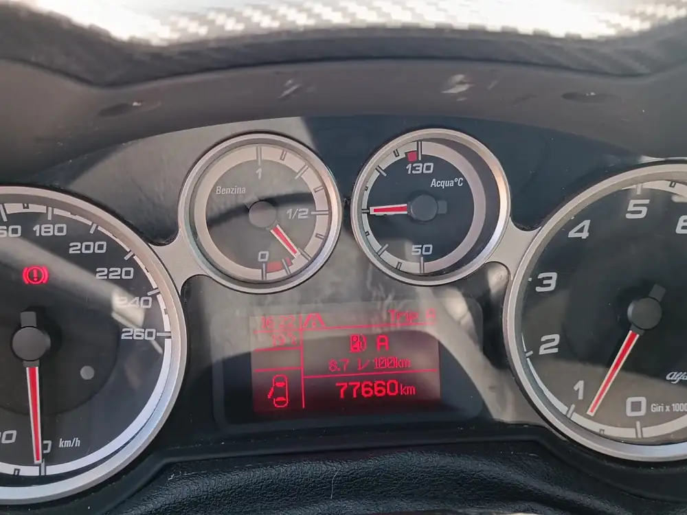 ALFA ROMEO mito